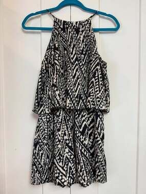 Julie Billiart sleeveless black and white patterned romper medium